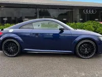 Begagnad Audi TTS Black Edition 320 HK (235 kW) 2022 Blå Sportkupé