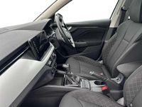 Used Skoda Kamiq SE Drive 147 HP (108 kW) 2022 Moon white metallic SUV