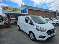 Used Ford Transit Custom Limited 130 HP (95 kW) 2022 White Van