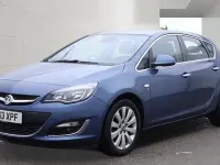 Used Vauxhall Astra Elite 165 HP (121 kW) 2013 Blue Hatchback