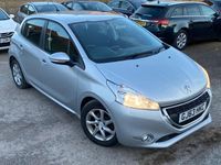 Used Peugeot 208 Active 68 HP (50 kW) 2013 Silver Hatchback