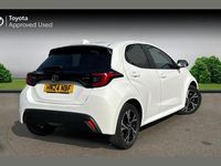 Used Toyota Yaris Hybrid Design 116 HP (85 kW) 2024 White Hatchback