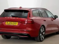 Used Volvo V60 Ultra 449 HP (330 kW) 2025 Red Estate
