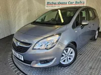 Used Vauxhall Meriva 100 HP (73 kW) 2015 Brown MPV