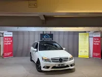 Used Mercedes C250 2010 White Estate