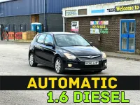 Used Hyundai i30 Comfort 113 HP (83 kW) 2011 Black Hatchback