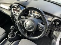 Usado Mini Cooper D Hatch 2014 Prateado Citadino