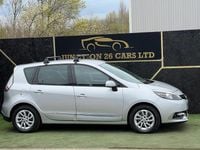 Used Renault Scénic III Dynamique 2015 Silver MPV