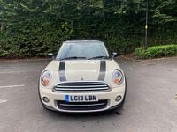 Usado Mini Cooper Hatch 122 HP (89 kW) 2013 Branco Citadino