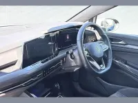 Begagnad VW Golf VIII GTD 196 HK (144 kW) 2023 Vit Halvkombi