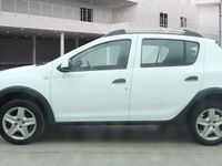 Used Dacia Sandero Lauréate 2014 White Hatchback