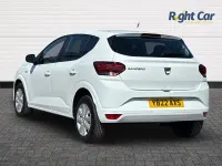 Used Dacia Sandero Comfort 91 HP (66 kW) 2022 White Hatchback