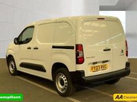 Used Citroën Berlingo PureTech 108 HP (79 kW) 2023 White MPV