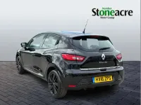 Used Renault Clio IV Dynamique 88 HP (64 kW) 2016 Black Hatchback