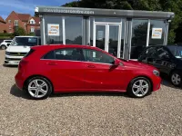 Used Mercedes A180 Sport Edition 122 HP (89 kW) 2015 Red Hatchback