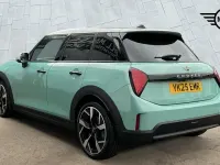Used Mini Cooper S Hatch 201 HP (147 kW) 2025 Green Hatchback
