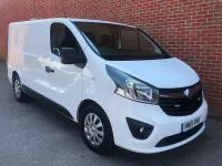Used Vauxhall Vivaro Sportive 145 HP (106 kW) 2019 White MPV