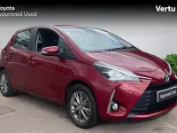Used Toyota Yaris 111 HP (81 kW) 2018 Red Hatchback