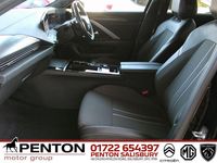 Second-hand Vauxhall Astra S 130 CP (95 kW) 2023 Negru Hatchback