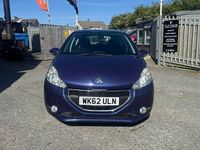 Second-hand Peugeot 208 Active 2012 Albastru Hatchback