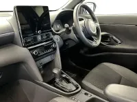 Used Toyota Yaris Cross Design 116 HP (85 kW) 2025 Grey SUV
