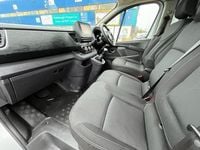 Used Nissan Primastar Tekna 130 HP (95 kW) 2022 Grey MPV