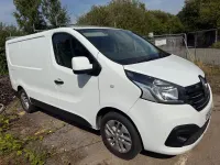 Used Renault Trafic 2016 White MPV