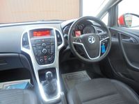 used Vauxhall Astra 1.6 CDTi 16V ecoFLEX Excite 5dr