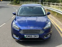 Used Ford Focus Titanium 125 HP (91 kW) 2016 Blue Hatchback