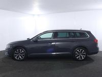 Used VW Passat SEL 150 HP (110 kW) 2021 Grey Estate