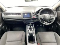 Used Honda HR-V SE 130 HP (95 kW) 2016 Silver SUV