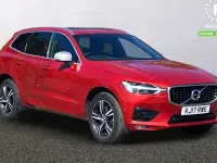 Begagnad Volvo XC60 R-Design 254 HK (186 kW) 2017 Röd SUV