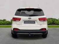 Begagnad Kia Sorento 200 HK (147 kW) 2017 Vit SUV