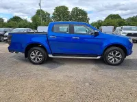 Used Isuzu D-Max 2024 Blue Pickup