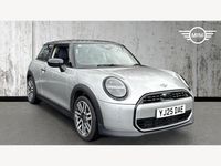 Usado Mini Cooper Hatch 113 kW (154 HP) 2025 Prateado Citadino
