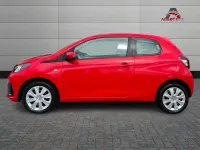 Used Peugeot 108 Active 68 HP (50 kW) 2015 Red Hatchback