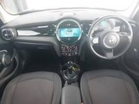 Used Mini Cooper Classic 136 HP (100 kW) 2024 Silver Hatchback