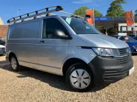 Usado VW Transporter Startline 110 HP (80 kW) 2021 Prateado Van
