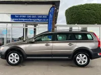 Usado Volvo XC70 215 CV (158 kW) 2011 Gris Familiar