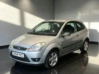 Used Ford Fiesta 80 HP (58 kW) 2004 Silver Hatchback
