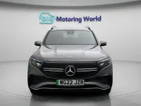 Usado Mercedes EQB300 AMG line 167 kW (228 HP) 2022 Cinzento SUV