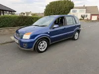 Usado Ford Fusion Zetec 101 HP (74 kW) 2008 Azul Citadino