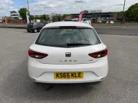 Used Seat Leon SE 110 HP (80 kW) 2015 White Hatchback