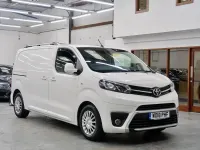 Used Toyota Proace Comfort 2018 White MPV