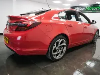 Used Vauxhall Insignia SRi 136 HP (100 kW) 2016 Red Hatchback