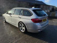 Used BMW 320 Efficient Dynamics 2017 Silver Estate