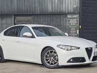 Used Alfa Romeo Giulia Super 180 HP (132 kW) 2017 White Sedan