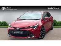 Usado Toyota Corolla Sport 196 HP (144 kW) 2024 Vermelho Carrinha