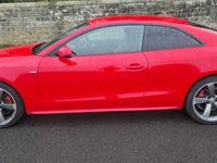Usado Audi A5 Black Edition 177 HP (130 kW) 2013 Vermelho Coupé