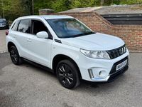 Gebraucht Suzuki Vitara SZ-T 112 PS (82 kW) 2019 Weiß Kleinwagen